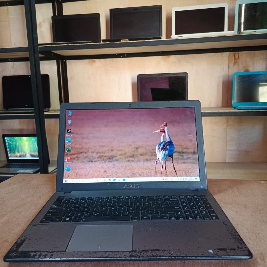 ASUS X550LA